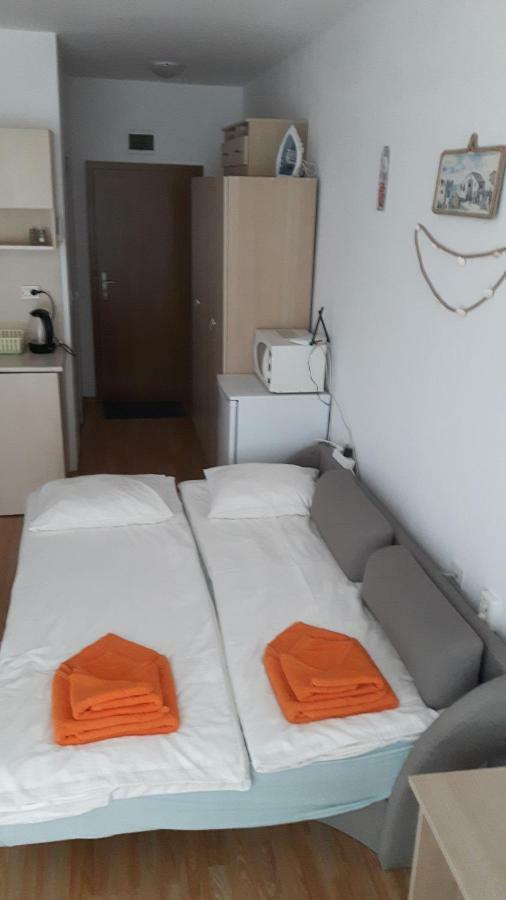 Gerber 1 Daire Sunny Beach Dış mekan fotoğraf