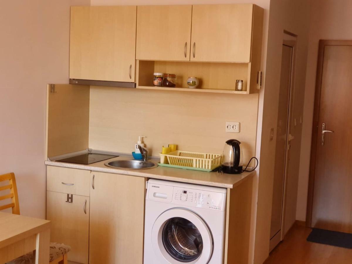 Gerber 1 Daire Sunny Beach Dış mekan fotoğraf